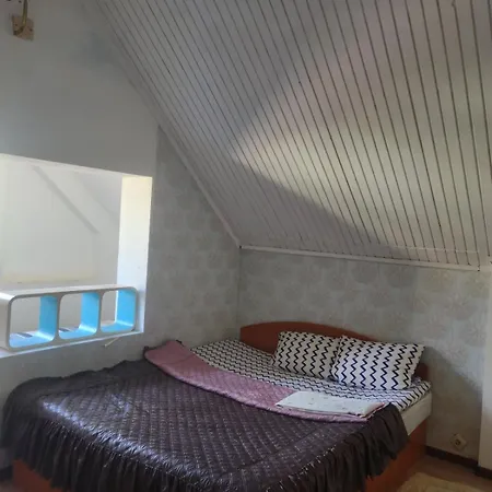 сдам дом сруб посуточно у моря в совиньоне с верандой * オデッサ