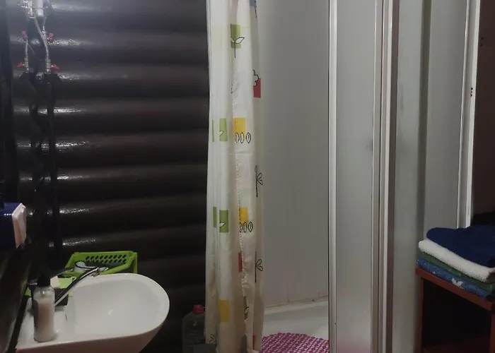 Apartment сдам дом сруб посуточно у моря в совиньоне с верандой