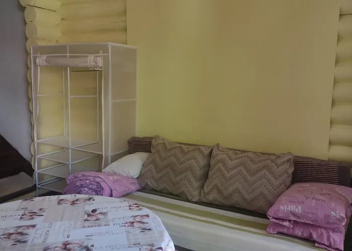 Apartment сдам дом сруб посуточно у моря в совиньоне с верандой